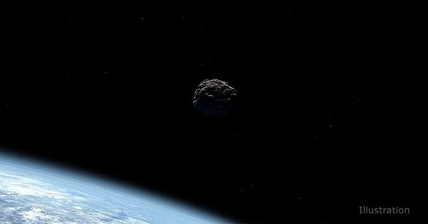 NASA detects Fridge-Sized asteroids coming toward Earth!